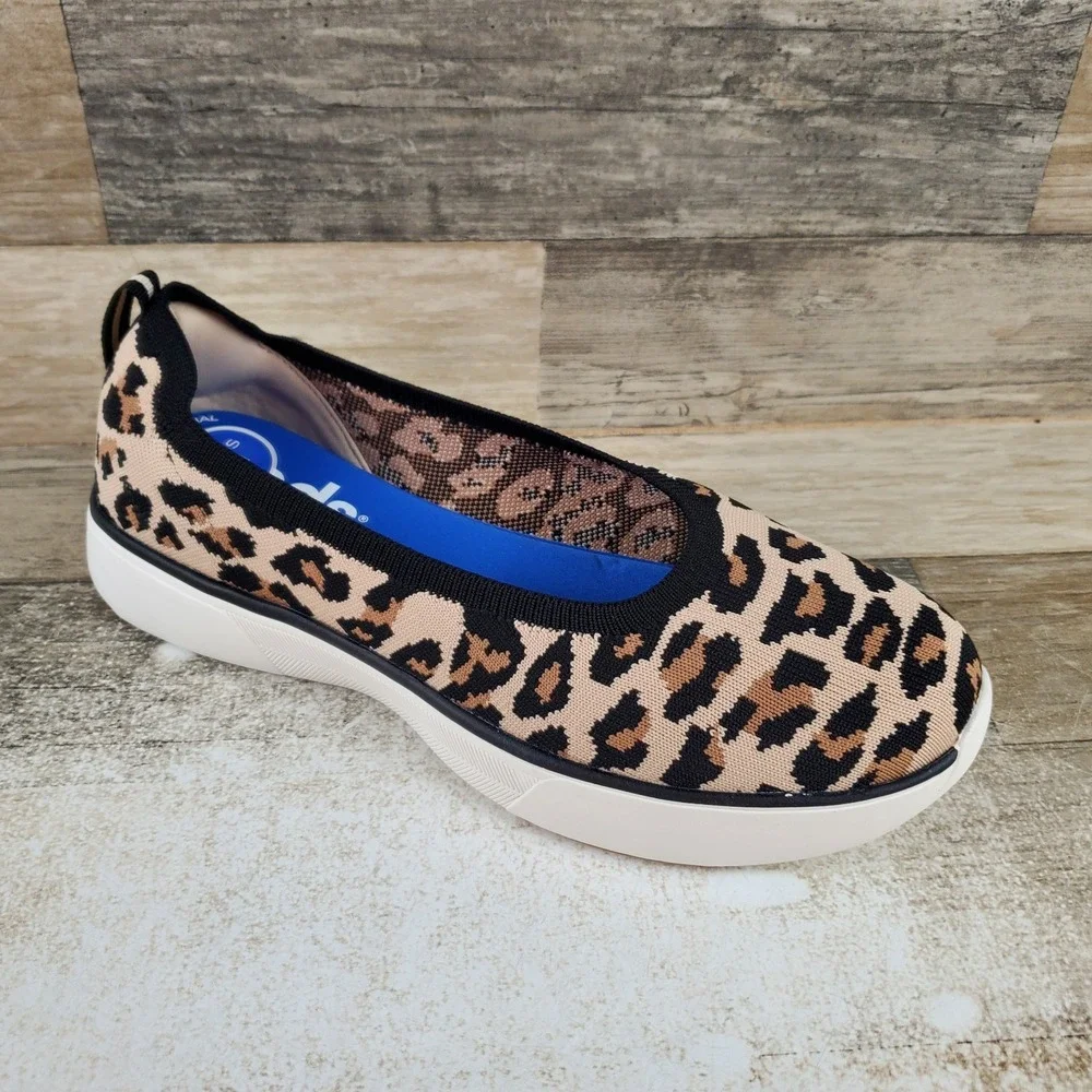 Keds BlissWalk Skimmer Womens Loafer Shoes Sz 9 Tan Black Leopard Knit Slip On